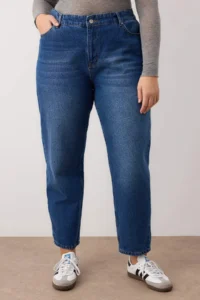 Trendyol Curve Dark Blue High Waist Elastic Waist Plus Size Mom Fit jeans - Image 3
