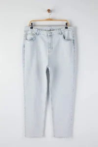 Trendyol Curve Buz Mavisi High Waist slim Mom denim plus size jeans - Image 5