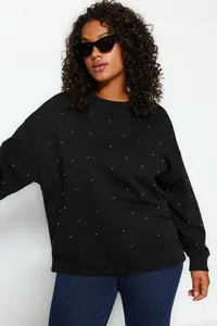 Trendyol Curve Black Thick Stone Detailed Knitting Plus Size Sweatshirt