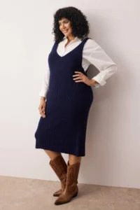 Trendyol Curve Navy Blue gilet Midi Size Knit Dress - Image 2