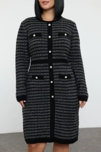 Trendyol Curve Black Patterned buttoned Knit Dress - Image 3
