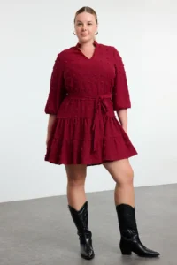 Trendyol Curve Burgundy V-neck Balloon Sleeve Belted with pompom Weaving Mini Plus Size Dress - Image 2