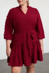 Trendyol Curve Burgundy V-neck Balloon Sleeve Belted with pompom Weaving Mini Plus Size Dress - Image 3