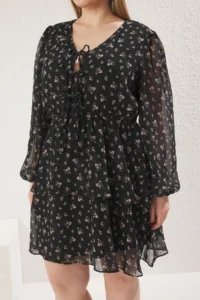 Trendyol Curve Black  flower patterned Skirt Opened at Waist with bow Siphon Weaving Plus Size Dress - Image 3