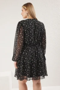 Trendyol Curve Black  flower patterned Skirt Opened at Waist with bow Siphon Weaving Plus Size Dress - Image 5