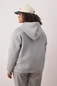 Trendyol Curve Gray Melange KHooded With Fleece Inside and Zippered Front Plus Size Knitting Sweatshirt - Image 4