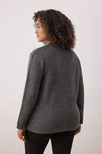 Trendyol Curve Anthracite Crew Neck buttoned Knitwear Cardigan - Image 4