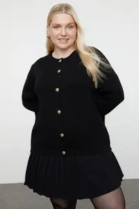 Trendyol Curve Black Crew Neck buttoned Knitwear Cardigan - Image 2