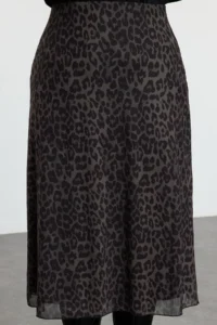 Trendyol Curve Khaki A- Line Leopard Patterned Tulle Knitting Plus Size Skirt - Image 9