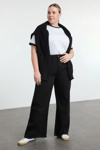 TBBAW25CJ00001-BLACK_1