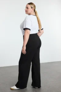 Trendyol Curve Black High Waist Wide Leg 100% Cotton Plus Size Wide Leg jeans - Image 5