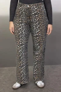 Trendyol Curve Multicolored High Waist Leopard Patterned comfort/rta Flexible Straight Fit plus size jeans - Image 3