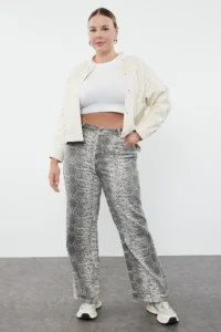 Trendyol Curve Gray High Waist animals Patterned Straight Fit plus size jeans
