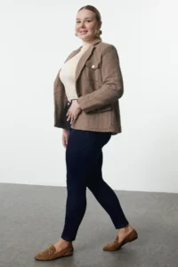 Trendyol Curve Dark Blue Yüksel Waist Shaping Plus Size skinny jeans - Image 2
