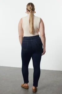Trendyol Curve Dark Blue Yüksel Waist Shaping Plus Size skinny jeans - Image 5