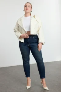 Trendyol Curve Dark Blue High Waist Flexible/Strecth skinny plus size jeans - Image 4
