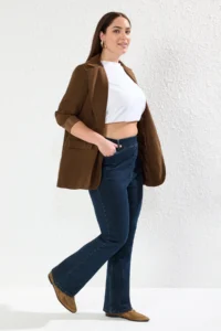 Trendyol Curve Dark Blue Elastic Waist flared leg comfort/Middle Flexible Flare Fit plus size jeans - Image 2