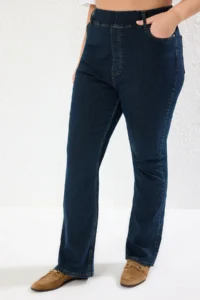 Trendyol Curve Dark Blue Elastic Waist flared leg comfort/Middle Flexible Flare Fit plus size jeans - Image 3