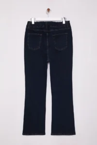 Trendyol Curve Dark Blue Elastic Waist flared leg comfort/Middle Flexible Flare Fit plus size jeans - Image 9