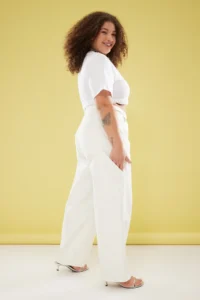 Trendyol Curve Ecru High Waist Beli Adjustable 100% Cotton Non-Stretch Baggy Fit Plus Size Jeans - Image 2