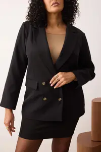 Trendyol Curve Black Oversized/Bol Kesim Lined buttoned Weaving Plus Size Blazer Jacket - Image 3