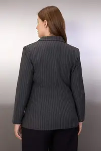 Trendyol Curve Anthracite Striped padded Bele Oturan Plus Size Weaving Jacket - Image 4
