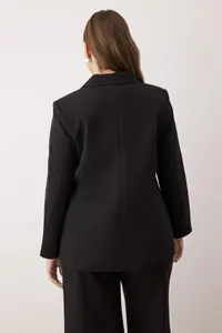 Trendyol Curve Black Classical Weaving Plus Size Jacket - Image 4