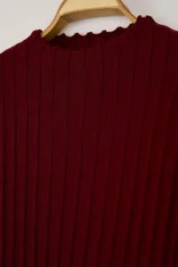 Trendyol Curve Burgundy Ribbed Accessory Detailed Knit Dress - Image 7