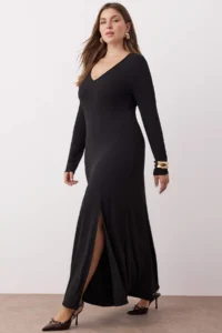 Trendyol Curve Black V-neck skater/Flexible Maxi Knitting Dress - Image 2