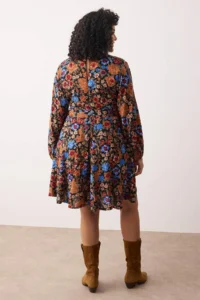 Trendyol Curve Multicolored Floral Belted Skirt with flywheel Viscose Weaving Plus Size Dress - Image 4