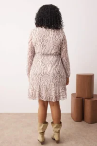 Trendyol Curve Multicolored Siphon Snake Patterned Mini Waist Laced Weaving Plus Size Dress - Image 4
