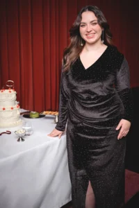Trendyol Curve Black V-neck Midi Size Stone Velvet Knitting Plus Size Dress
