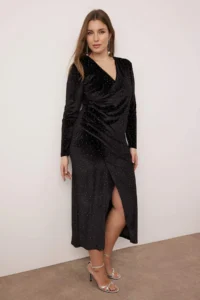 Trendyol Curve Black V-neck Midi Size Stone Velvet Knitting Plus Size Dress - Image 4