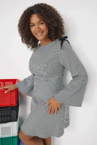 Trendyol Curve Teen Multicolored Gingham Shoulders with bow Mini Weaving Plus Size Dress - Image 2