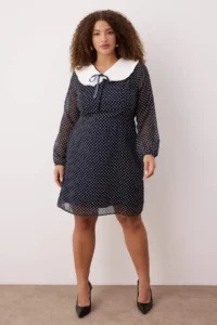 Trendyol Curve Navy Blue Baby Collar Polka Dot Siphon Mini Weaving Plus Size Dress - Image 2