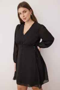 Trendyol Curve Black eyelet Detailed buttoned Lined Siphon Weaving Dress - Image 2