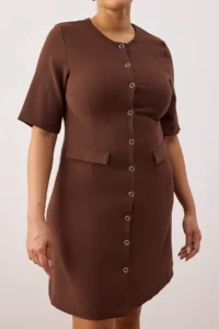 Trendyol Curve Brown buttoned Mini Weaving Plus Size Dress - Image 3
