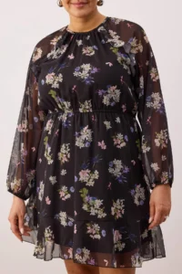 Trendyol Curve Black Floral Siphon Weaving Plus Size Dress - Image 3