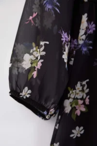 Trendyol Curve Black Floral Siphon Weaving Plus Size Dress - Image 7