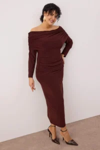 Trendyol Curve New year Brown Shirred Carmen Collar Flexible Maxi Knitting Dress - Image 3