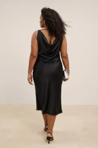 Trendyol Curve Black Satin Weaving Plus Size Dress - Image 3