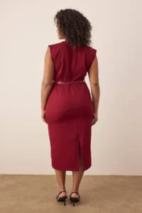 Trendyol Curve Burgundy Sleeveless Weaving Midi Plus Size Dress - Image 4