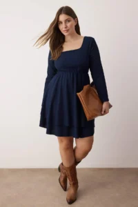 Trendyol Curve Navy Blue Square Neck skater/Waist Open Crepe Knitting Plus Size Dress - Image 2