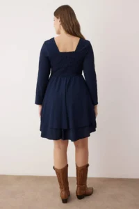 Trendyol Curve Navy Blue Square Neck skater/Waist Open Crepe Knitting Plus Size Dress - Image 4