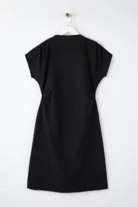 Trendyol Curve Black A Cut Off-Shoulder Neck Midi Plus Size Dress - Image 2