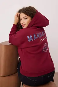 Trendyol Curve Burgundy Back Print Detailed Hooded Thick Fleece Inside Knitting Plus Size Sweatshirt - Image 2