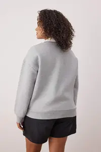Trendyol Curve Gray Melange Penguin Embroidered Regular Fit Plus Size Sweatshirt - Image 4