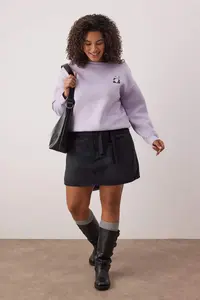 Trendyol Curve Lilac Panda Embroidered Regular Fit Plus Size Sweatshirt
