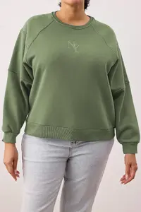 Trendyol Curve Khaki Embroidery Detailed Regular Fit Plus Size Sweatshirt - Image 4
