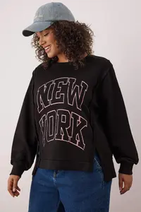 Trendyol Curve Black Eyalet Printed Oversized/Bol Cut Plus Size Sweasthirt - Image 2